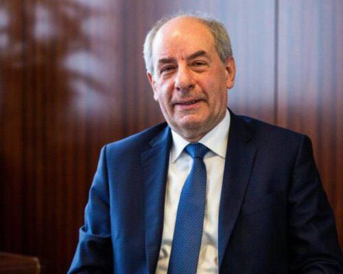 Президент Угорщини відмовився йти у відставку після вимоги Мадяра
